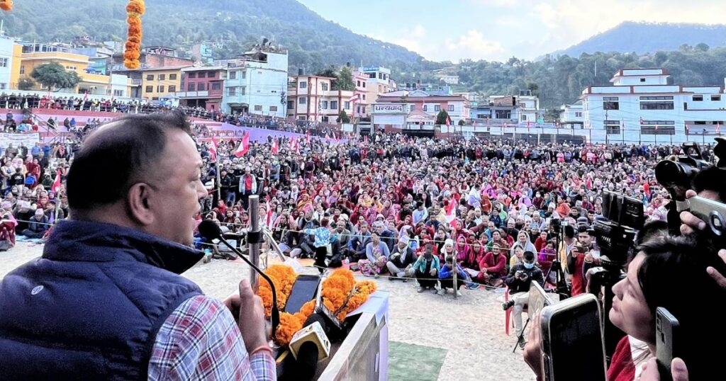 ‘मौका पाउँदा मन्दिरको मूर्ति बेच्नेले हाम्रो धर्म बचाउँदैन’ : गगन थापा