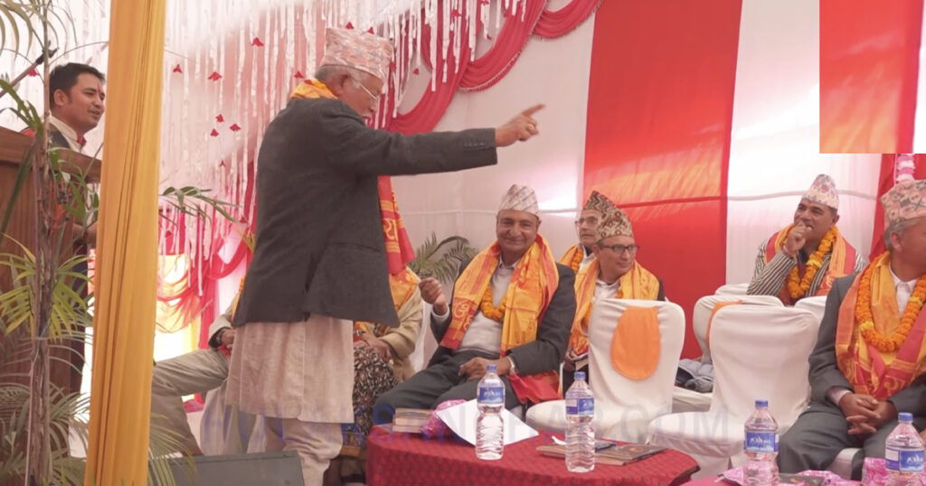 जगमान गुरुङले ‘फिरङ्गी पाइन्ट लगाएर वैदिक संस्कृतिको व्याख्या गर्न पाइँदैन’ भन्दै माइक खोसेपछि ….