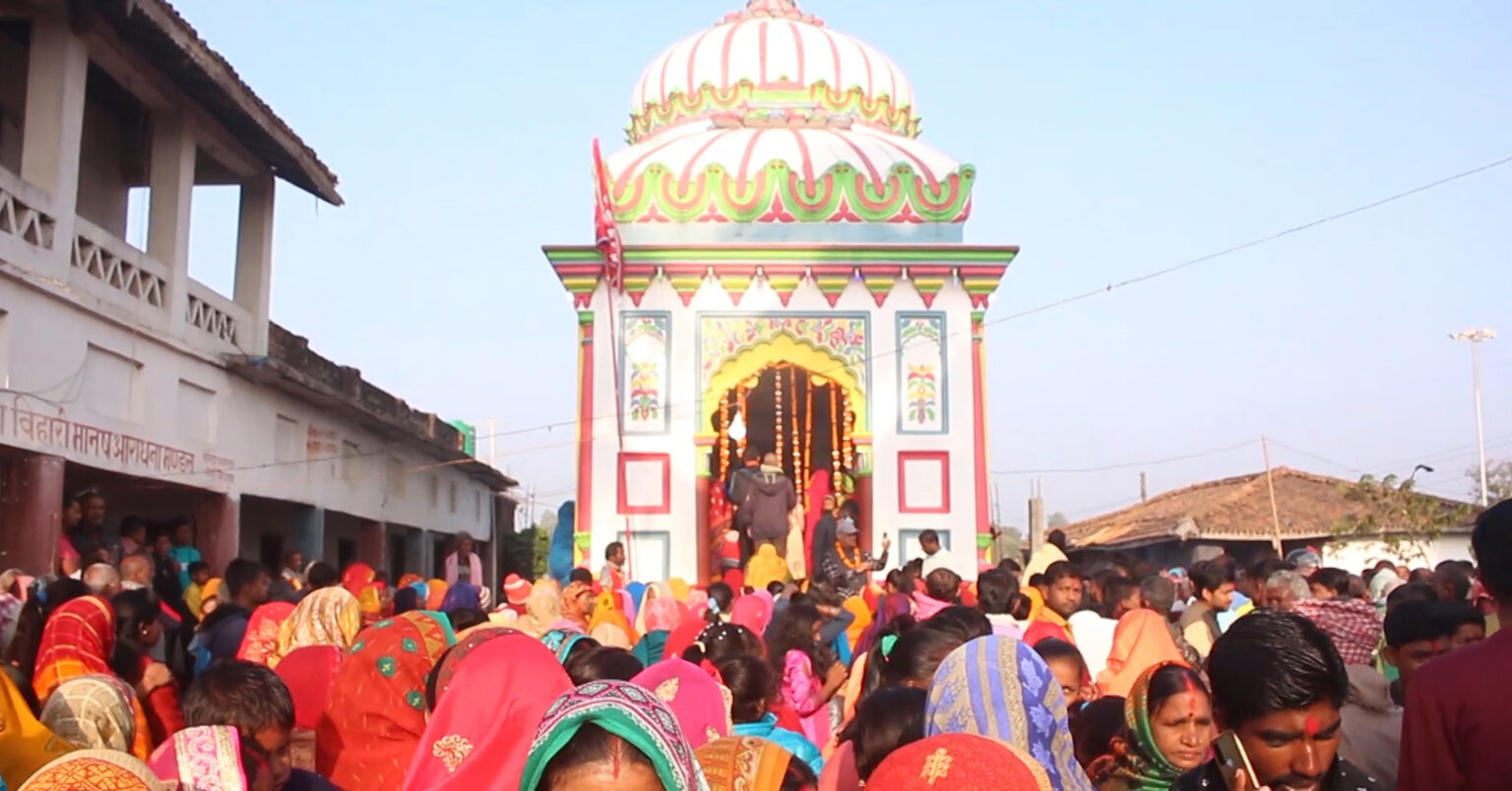 आजदेखि मिथिला महाकुम्भः मिथिला बिहारी मन्दिरबाट भगवानको डोलासहित परिक्रमा शुरु