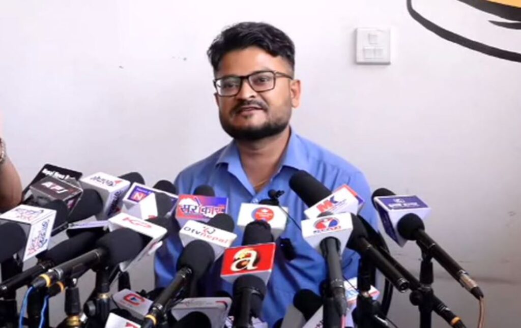 मुकुल ढकाल रास्वपाको साधारण सदस्यबाट समेत बर्खास्त