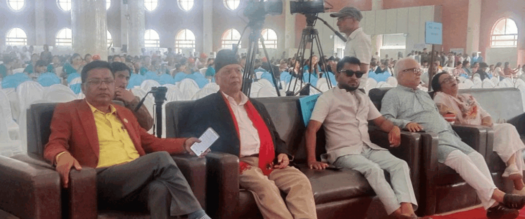 प्रधानमन्त्री सहभागी कार्यक्रममा फरार प्रदेश सभा सांसद पन्थी अतिथि, प्रहरीले पत्तो पाएन